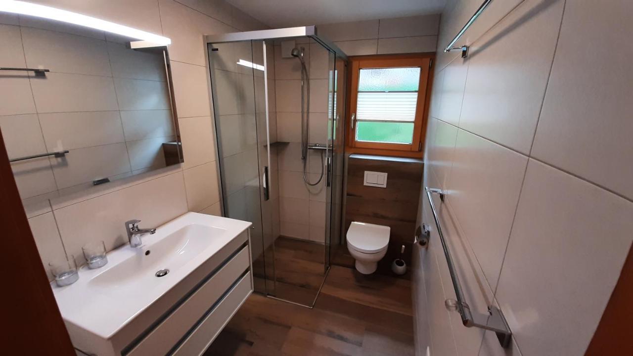 Haus Sandra Fiesch Ngoại thất bức ảnh